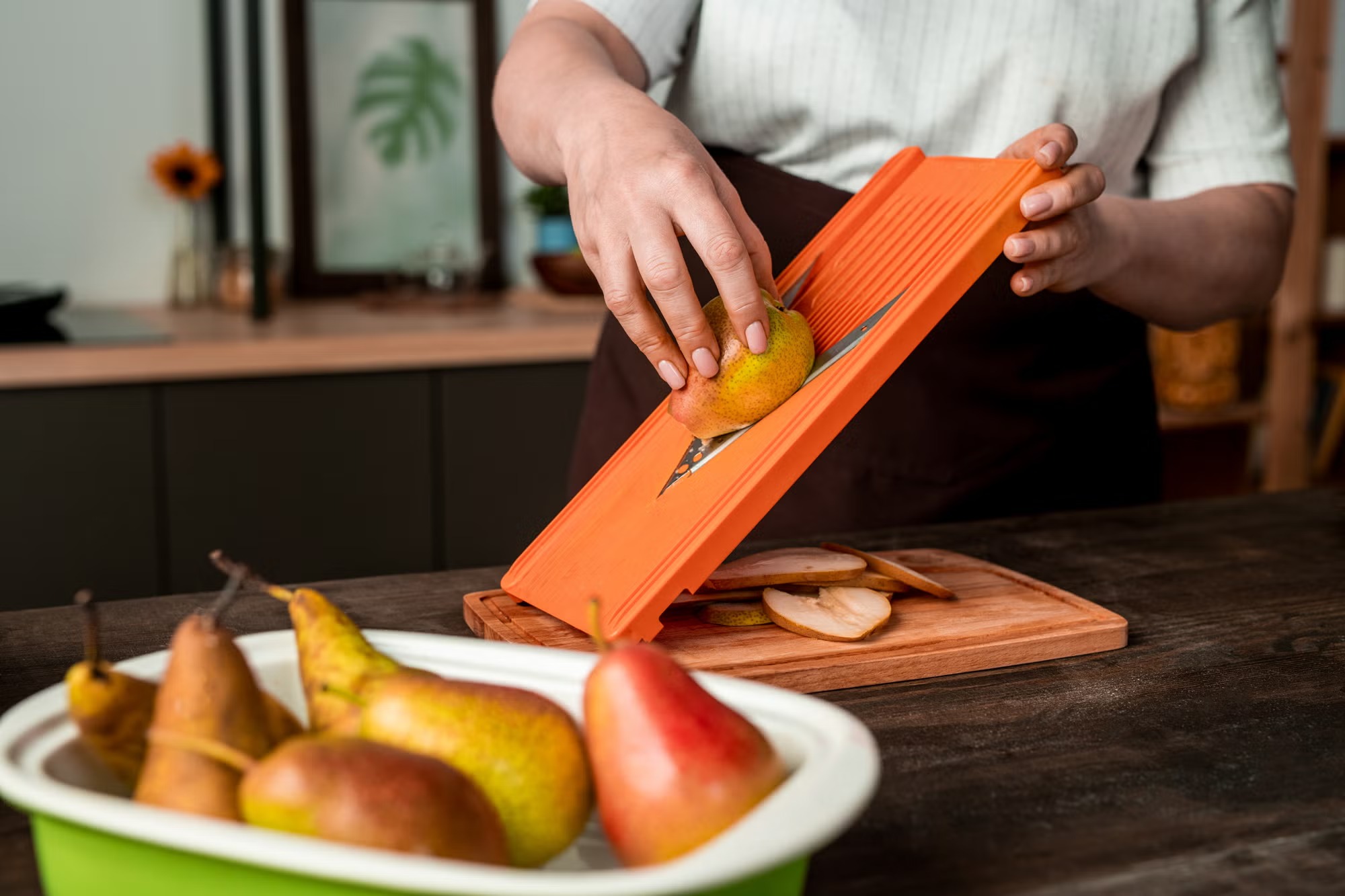 The Ultimate Guide to Your Vegetable Mandoline Chopper Slicer Shredder